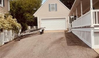 30 First School St, Bristol, RI 02809