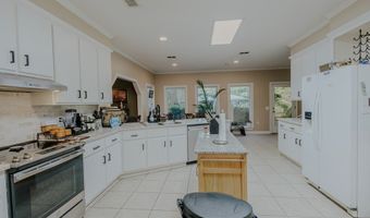 100 Redwood Dr, Bainbridge, GA 39819