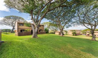 98-1386 C Hinu Pl 46, Pearl City, HI 96782
