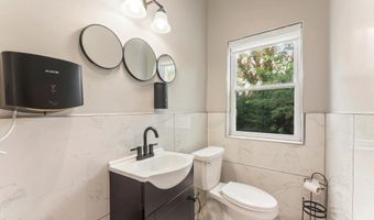 1339 WHEATSHEAF Ln, Abington, PA 19001