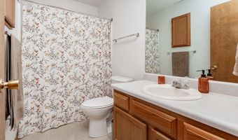 3806 Columbine Ave, Ames, IA 50010