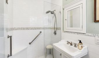 1909 Cedardale Ave, Baton Rouge, LA 70808