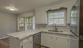155 Forest Ridge Dr, Brandon, MS 39042
