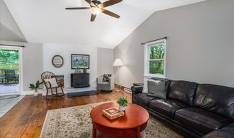 5 Hickory Hill Dr, Londonderry, NH 03053