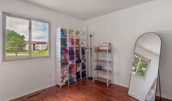 983 10th Ave NW, Altoona, IA 50009