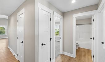 314 NE Meadow Ln, Ankeny, IA 50021