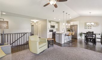 2905 SW Country Ln, Ankeny, IA 50023