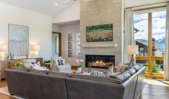 5205 Longsun Ln, Avon, CO 81620