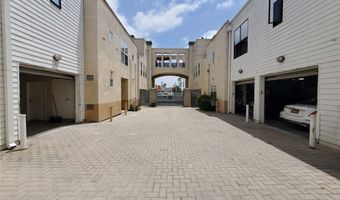 8021 S VERMONT Ave 24, Los Angeles, CA 90044