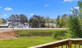 1878 Broadway Dr, Bean Station, TN 37708