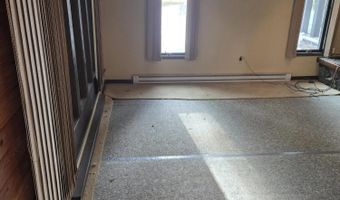 1306 1st St, Britton, SD 57430