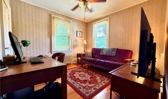 47 Homestead Ave, North Smithfield, RI 02896