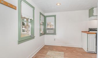 313 E Hillcrest St, Alma, MI 48801