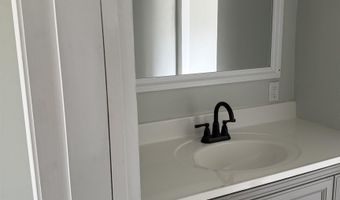 596 S Barre Rd 5, Barre, VT 05641