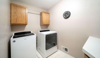 6289 Scarborough Dr SE, Ada, MI 49301