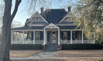 702 Bellevue Ave, Dublin, GA 31021