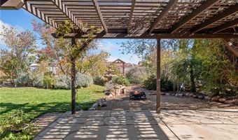 13411 Ivanpah Rd, Apple Valley, CA 92308