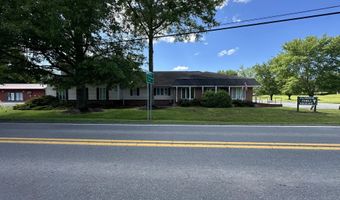 444 Elmwood Ave, Alderson, WV 24910