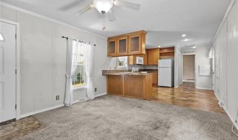 979 Toll Gate Rd, Warwick, RI 02886