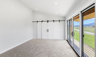 85 COLUMBINE St, Alpine, WY 83128