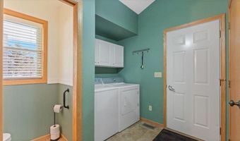 1502 Armstrong Cir NW, Alexandria, MN 56308
