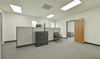 7012 NW 63rd St, Bethany, OK 73008