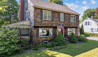 36 Woodlawn Ave, Auburn, ME 04210