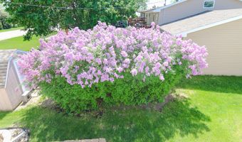 3 Linda Ln, Aberdeen, SD 57401