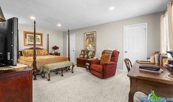 106 Collier Dr, Albertville, AL 35951