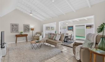 633 Keolu Dr, Kailua, HI 96734
