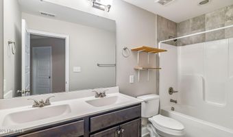 1141 Yellowwood Dr, Aberdeen, NC 28315