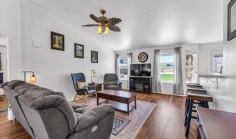 133 Shadow Mountain Dr, Fernley, NV 89408