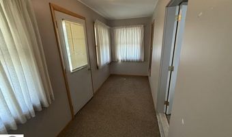 622 Mechanic St, Alma, MI 48801