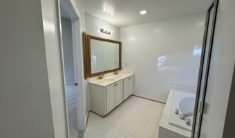 5025 MURTHA St, Alexandria, VA 22304