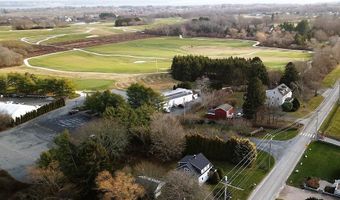 318 Mitchell's Ln, Middletown, RI 02871