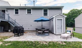 180 Mesa Dr, North Kingstown, RI 02852