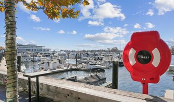 650 WHARF St SW Z-01, Washington, DC 20024