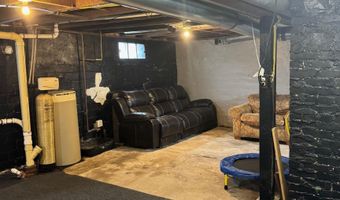 628 W Mcgregor St, Algona, IA 50511