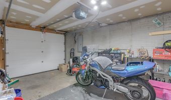 11 COTTONWOOD Dr, Barboursville, VA 22923