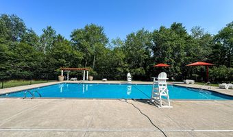 3055 Briarwood Dr, Tobyhanna, PA 18466