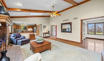 1135 Holmes Rd, Allenton, MI 48002