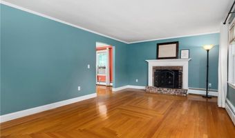 41 Thomas Leighton Blvd, Cumberland, RI 02864