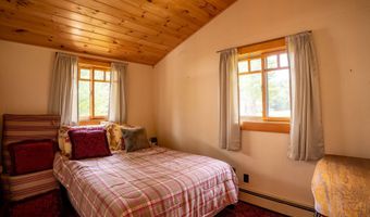 7 River And Pines Condo Rd, Bartlett, NH 03812