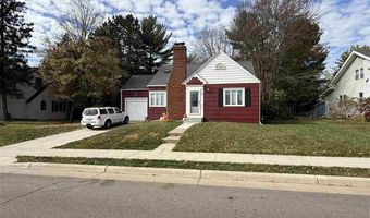 627 1st St, Nashwauk, MN 55769