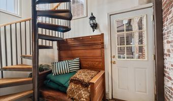 1670 Church St, Appomattox, VA 24522