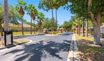 5335 CLOVER MIST Dr, Apollo Beach, FL 33572