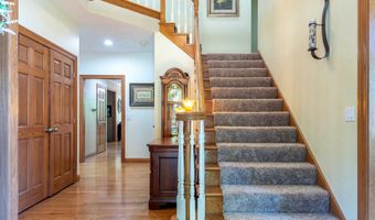1501 S Weimar St, Appleton, WI 54915