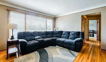 8634 Allen Rd, Allen Park, MI 48101