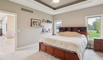 1237 Eagle Creek Blvd SW, Altoona, IA 50009