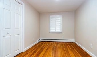 219 Brookhaven Rd, North Kingstown, RI 02852